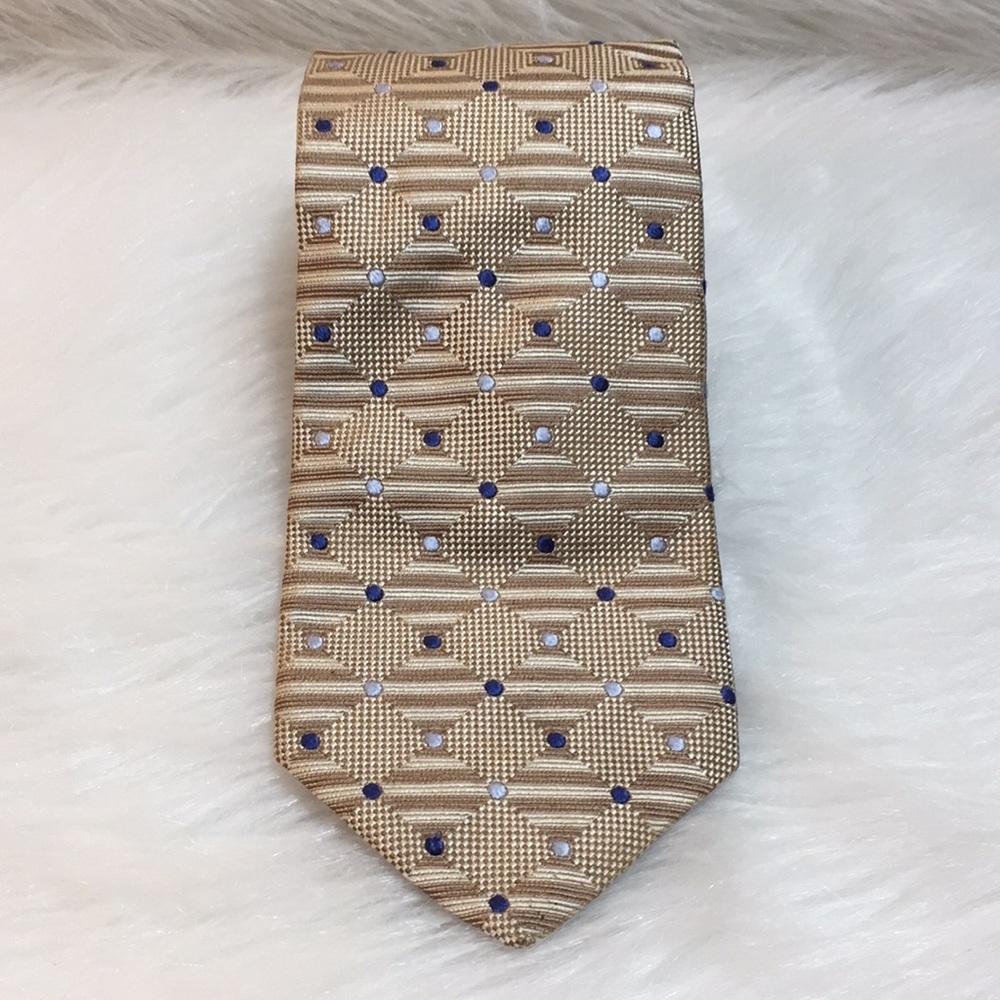 🌹Tino Cujura 100% Silk Geometric Design Necktie
